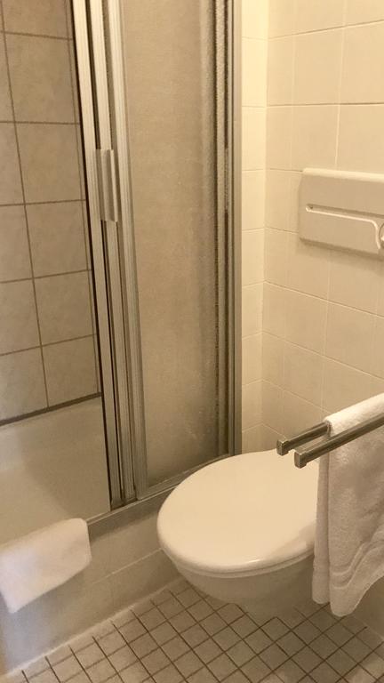 Parkhotel 埃施韦勒 外观 照片