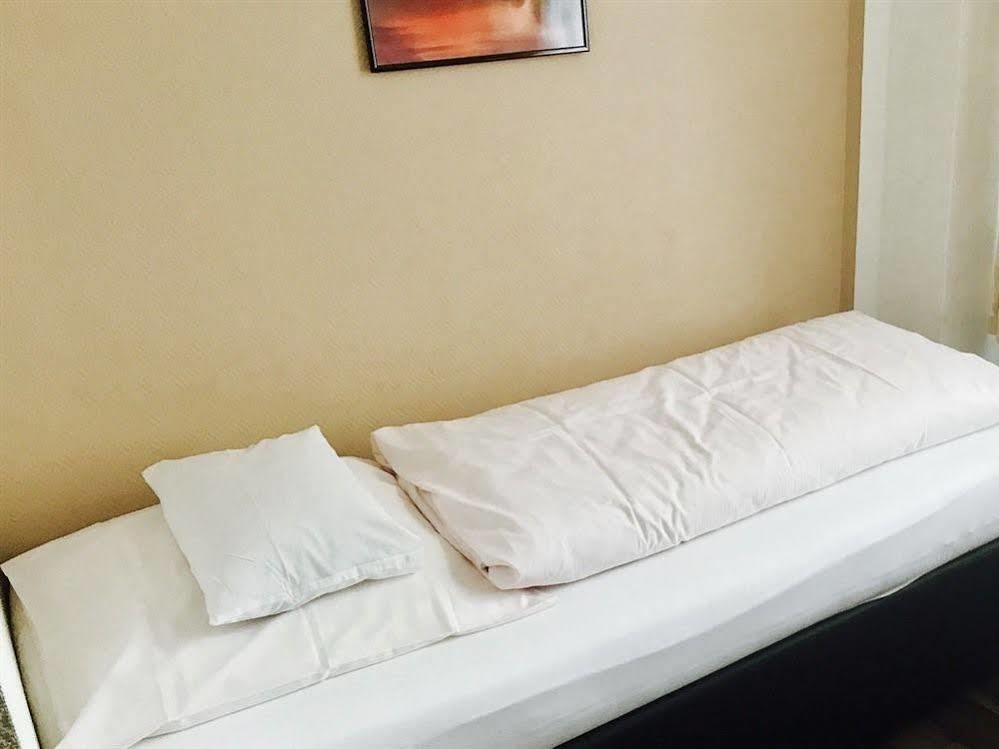 Parkhotel 埃施韦勒 外观 照片
